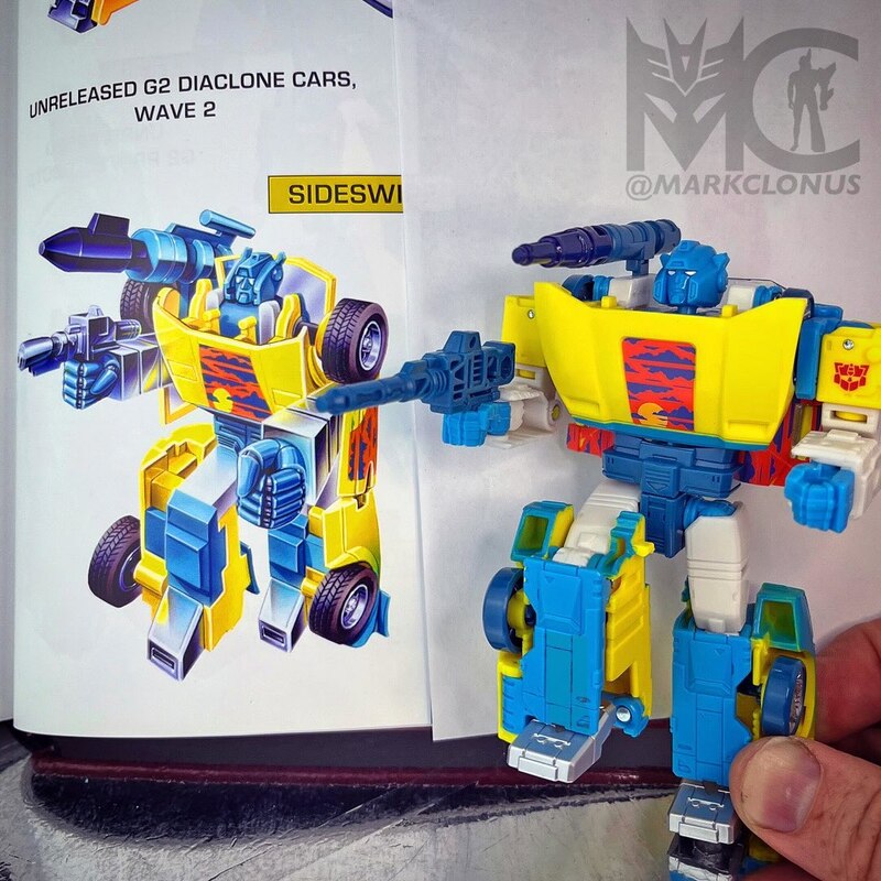 Toxitron G2 Universe Sunset Sideswipe Concept Design & Images